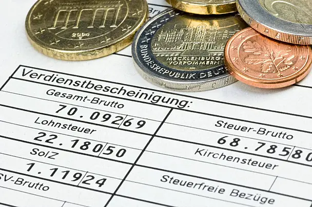 حساب ضريبة المرتبات والأجور